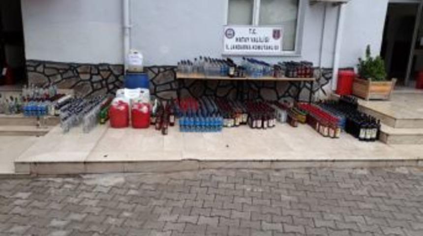 Hatay&rsquo;da 930 Bin Litre Sahte Ve Ka&ccedil;ak İ&ccedil;ki Ele Ge&ccedil;irildi