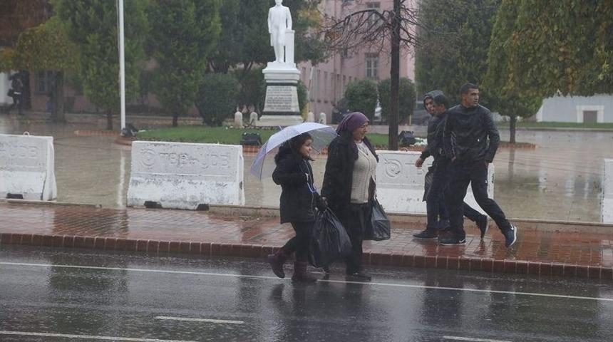 Tekirdağ&rsquo;da Sağanak Yağmur