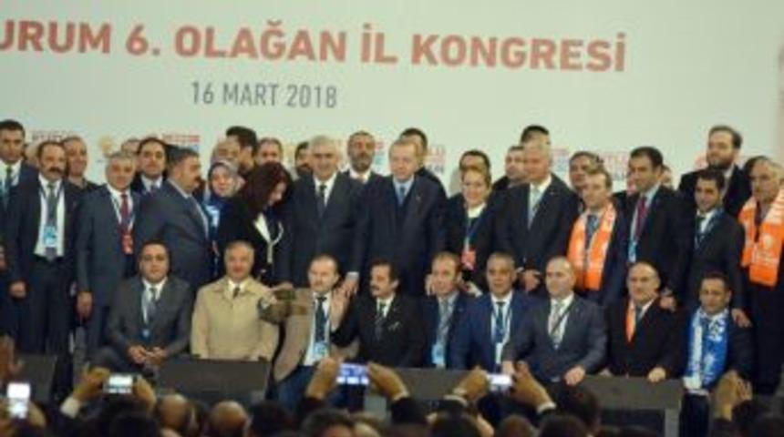 Ak Parti&rsquo;de Başkan &Ouml;z, G&uuml;ven Tazeledi