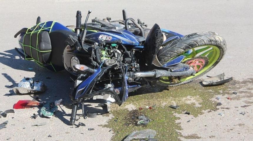 Elazığ&rsquo;da Trafik Kazası: 1 Ağır Yaralı