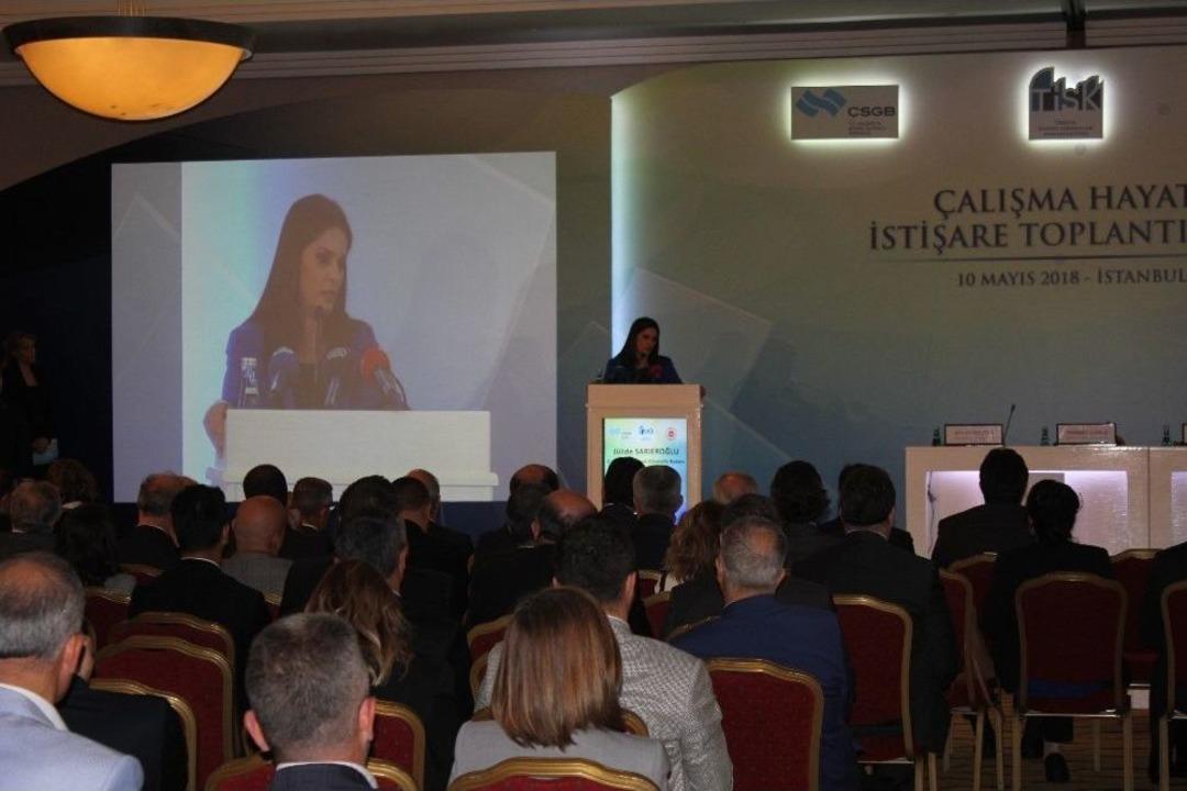 Bakan Sarıeroğlu: &ldquo;kısa S&uuml;re İ&ccedil;inde Bin 750 Kişilik &Ccedil;alışan İşkur Ailemize Katılacak&rdquo;