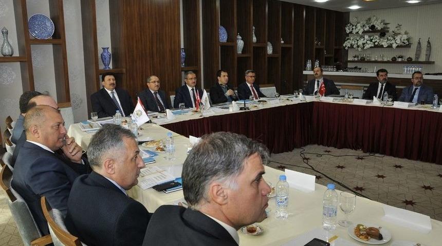 Sel&ccedil;uk&rsquo;ta 2017-2018 Vizyon Belirleme Paydaş Toplantısı Yapıldı