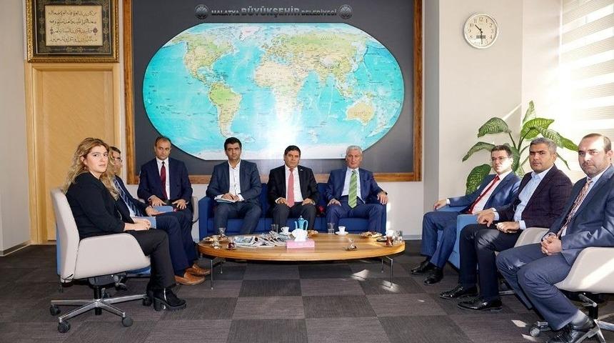 B&uuml;y&uuml;kşehir Belediyesi İki Hizmet Kalite Belgesi Daha Aldı