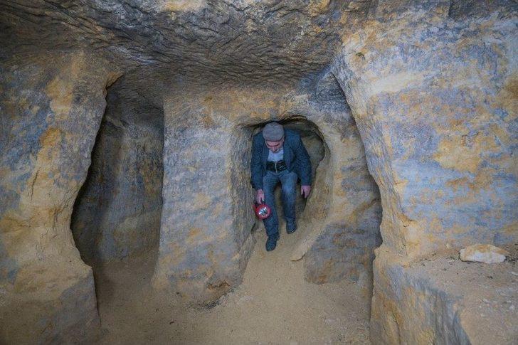 Binlerce Yıllık Yeraltı Yerleşim Yerini Defineciler Tahrip Etti G1