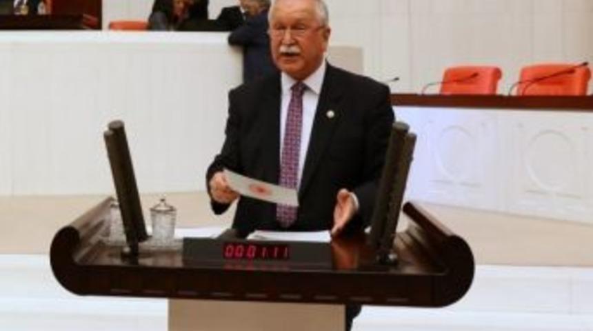 Bektaşoğlu Rekorunu Korudu