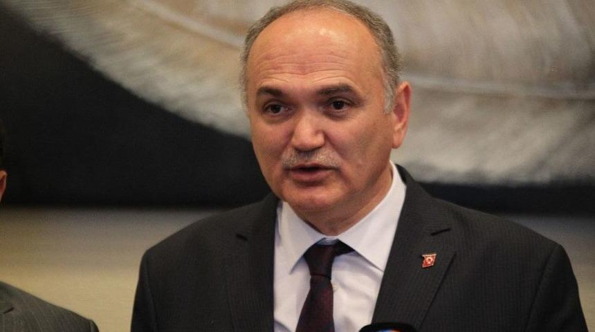 Bakan &Ouml;zl&uuml;: &ldquo;yerli Otomobil S&ouml;zleşmesini Erteliyoruz&rdquo;