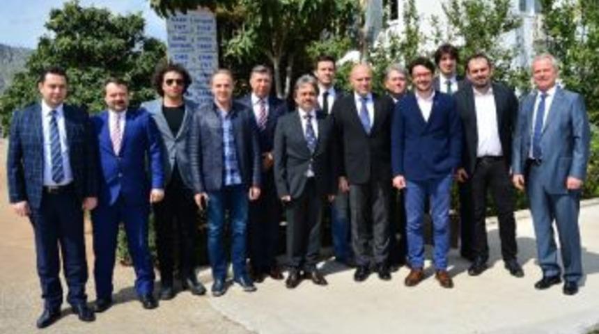 Serbest B&ouml;lgelerde Ticaret Hacmi 8 Milyar Dolar