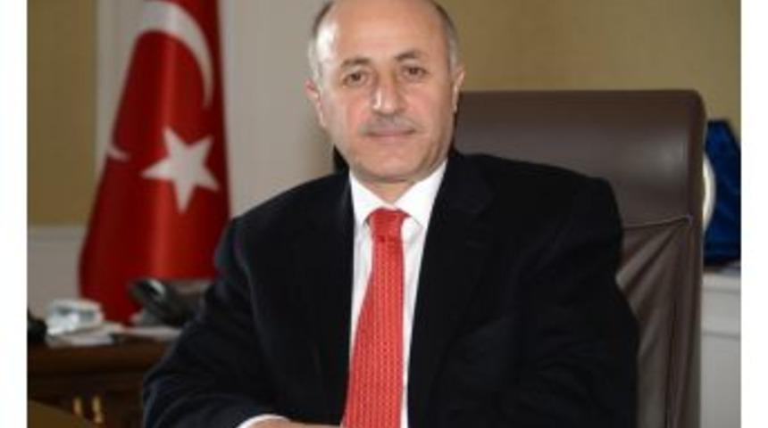 Vali Azizoğlu: &ldquo;yaşlılara G&ouml;sterilen &Ouml;nem, O Toplumun Uygarlık G&ouml;stergesi Olarak Değerlendirilmektedir&rdquo;