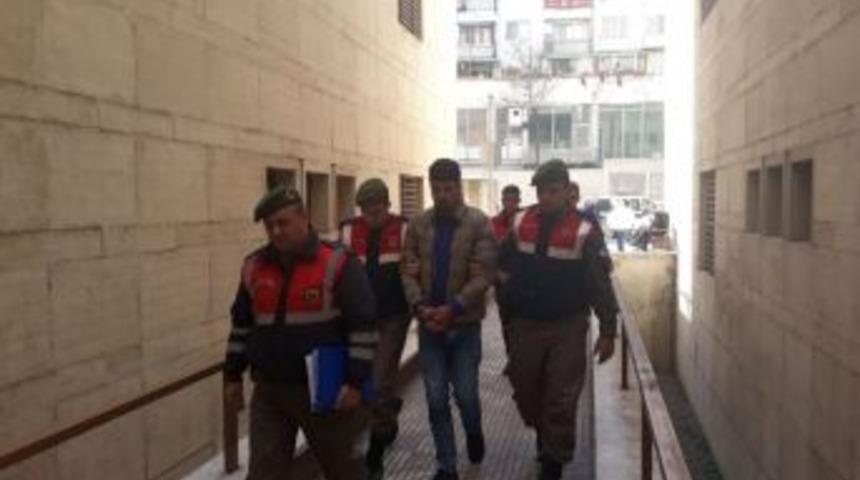 Sosyal Medyadan Ter&ouml;r Propagandasına 2 Tutuklama