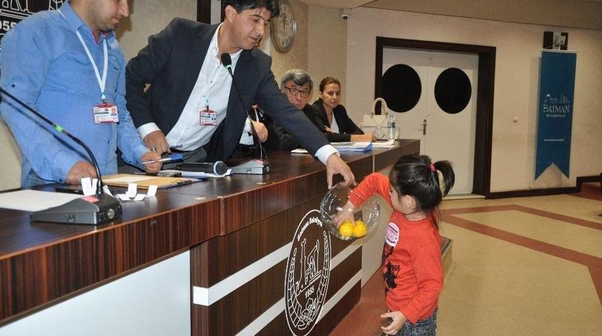 Batman’da Eski Hükümlülerin Kura Heyecanı