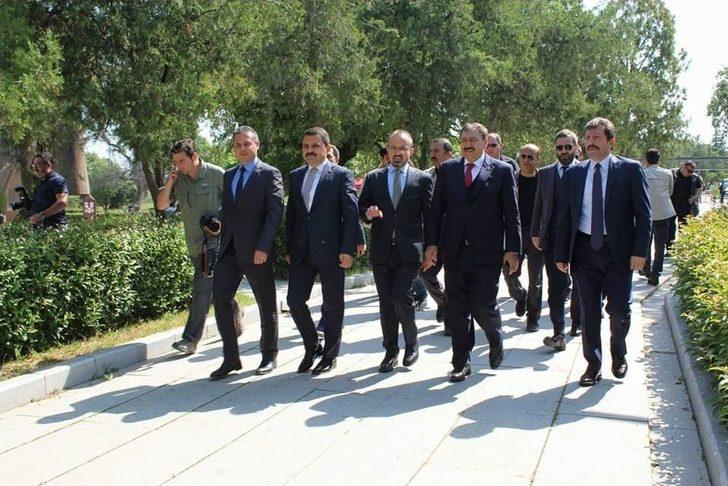 Bakan Eroğlu: "hedefimiz En Az 1 Milyon Turist" G2