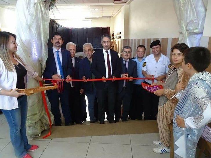 Havran Halk Eğitimi Merkezi Geleneksel Karma El Sanatları Sergisi Açıldı G2