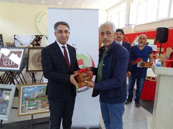 Havran Halk Eğitimi Merkezi Geleneksel Karma El Sanatları Sergisi Açıldı G5