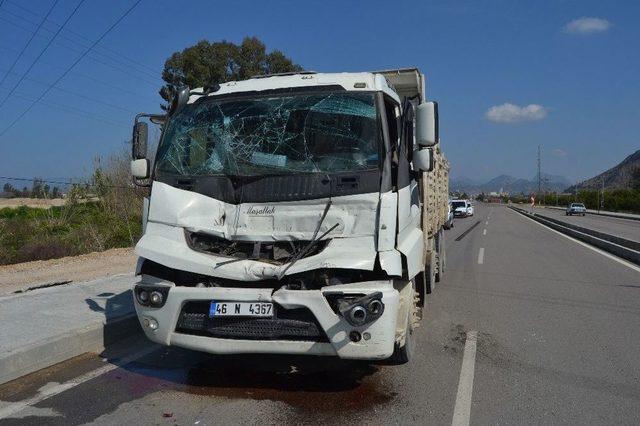 Adana’da Zincirleme Trafik Kazası: 1 Yaralı