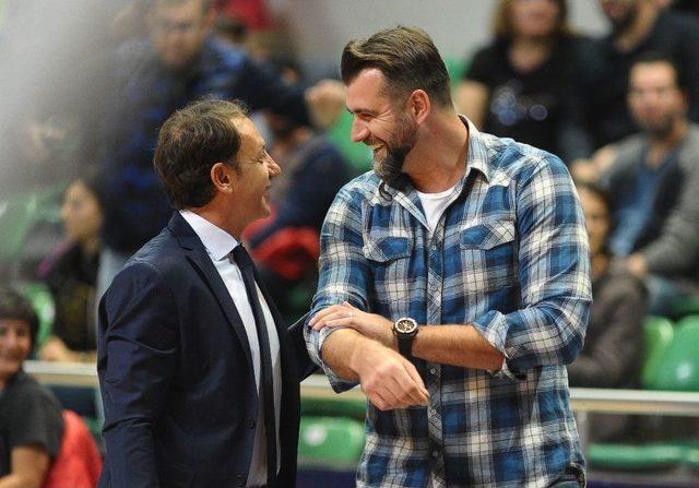 Tofaş’tan Mehmet Okur’a Büyük Jest