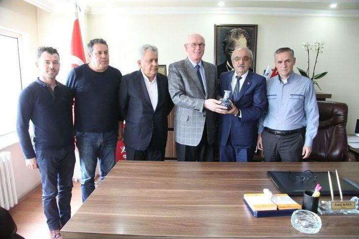 Kazım Kurt Meslek Odalarını Ziyaret Etti G3