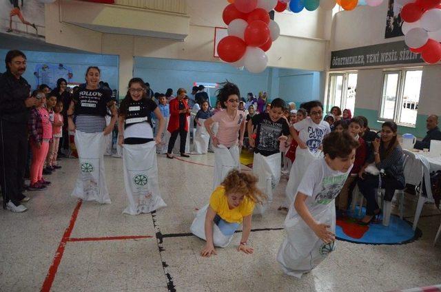 Kilis Özel Meltem Okulunda 3. Geleneksel Bahar Şenliği