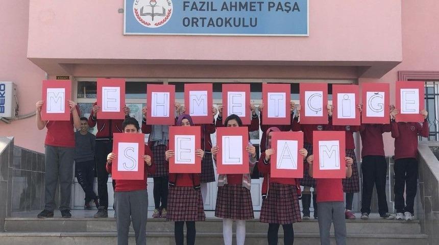 Fazıl Ahmet Paşa İle Mehmet&ccedil;ik El Ele