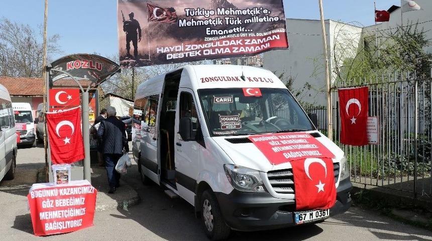 Dolmuş Şof&ouml;rlerinden Mehmet&ccedil;iğe Destek