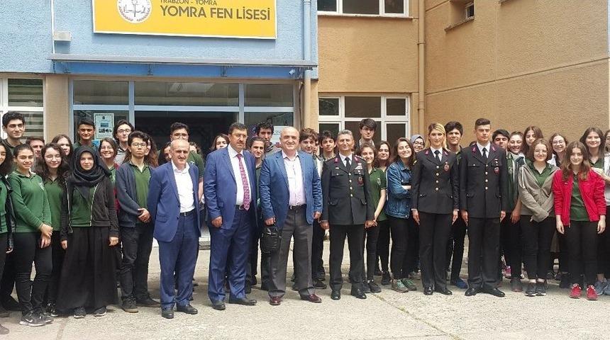 Jandarma Ve Sahil G&uuml;venlik Fak&uuml;ltesi Trabzon&rsquo;daki Liselerde Tanıtıldı