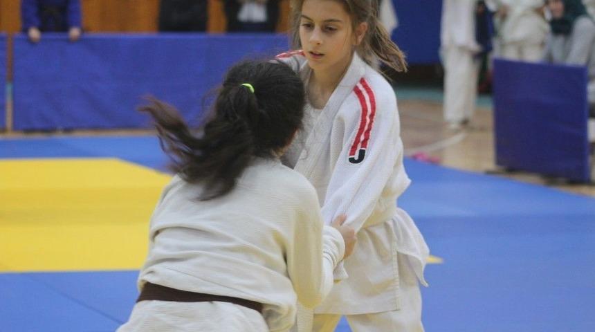 Analig Judo Grup M&uuml;sabakaları Başladı