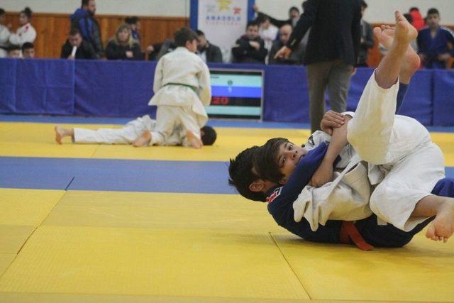 Analig Judo Grup Müsabakaları Başladı