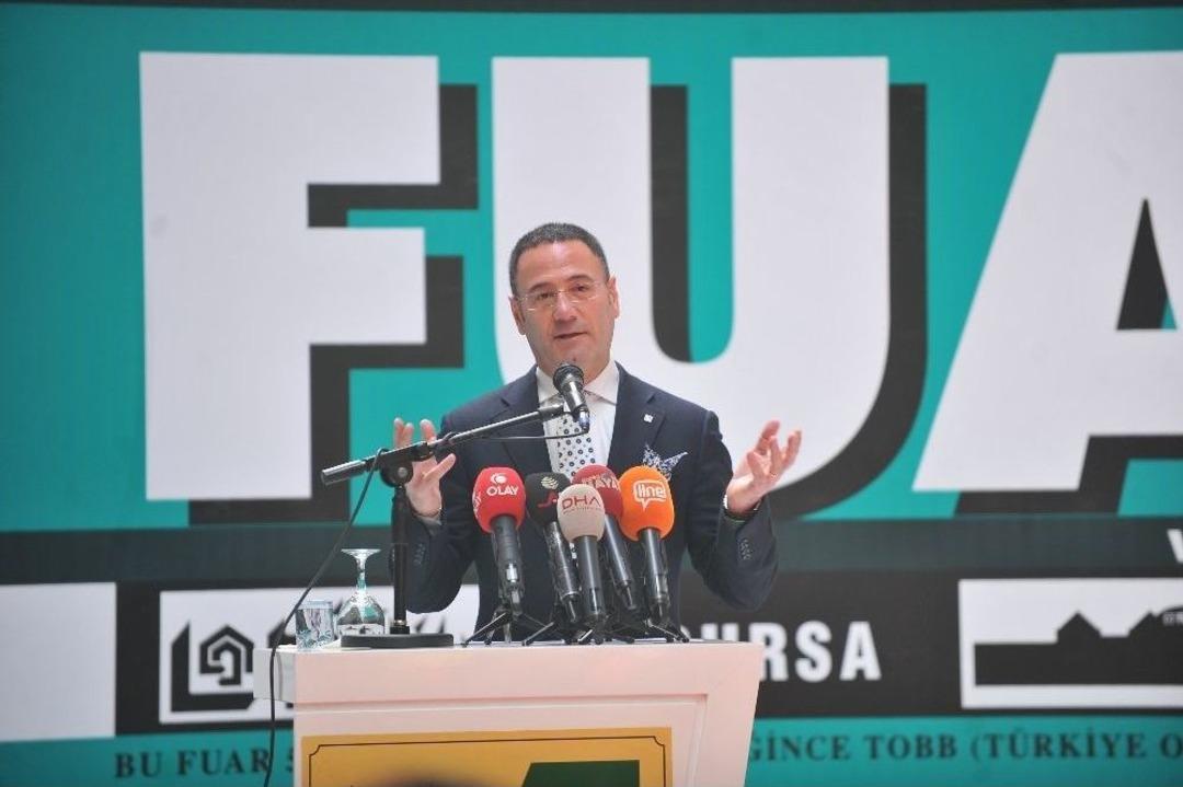 Bursa Kitap Fuarı Kapılarını A&ccedil;tı