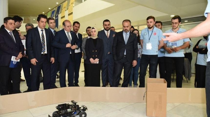 Aktaş&rsquo;tan Gen&ccedil;lere &lsquo;yarıda Bırakmayın&rsquo; Tavsiyesi