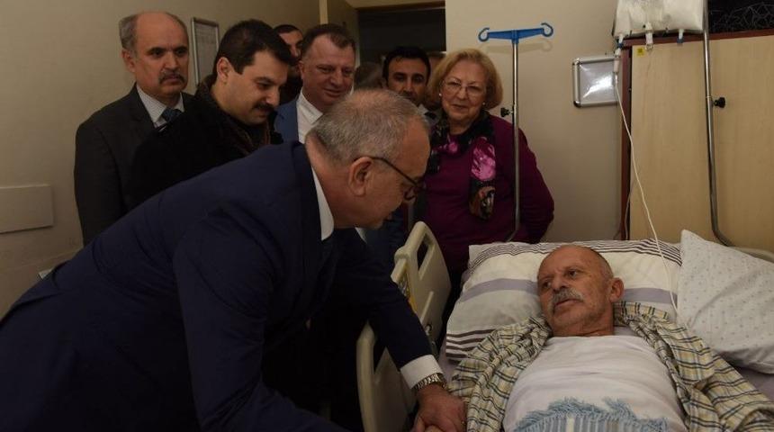 Başkan Erg&uuml;n&rsquo;den A&ccedil;ıkdil&rsquo;e Ge&ccedil;miş Olsun Ziyareti