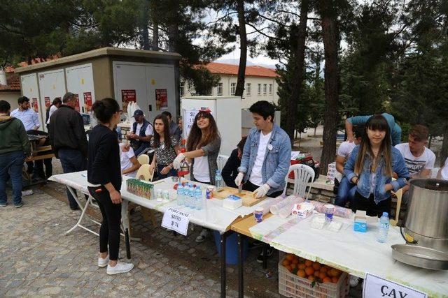 Akseki Anadolu Lisesi Bahar Şenliği Ve Kermes Düzenledi