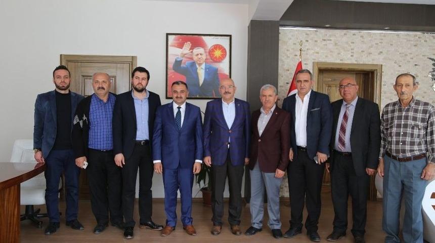 Milletvekili Aday Adayı &Ouml;zden Başkan Cabbar&rsquo;ı Ziyaret Etti