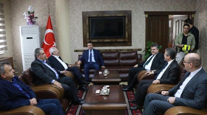 Aziz Yıldırım, Şanlıurfa’da Ziyaretlerde Bulundu