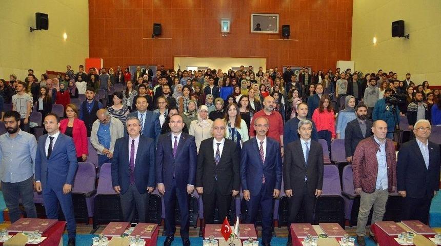 Kırşehir&rsquo;de "ahilik Ve B&acirc;cıy&acirc;n-ı R&ucirc;m" Konuşuldu