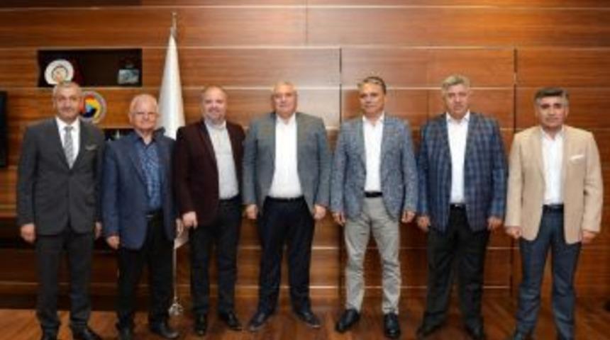 &Ccedil;etin, Uysal&rsquo;ı Ağırladı