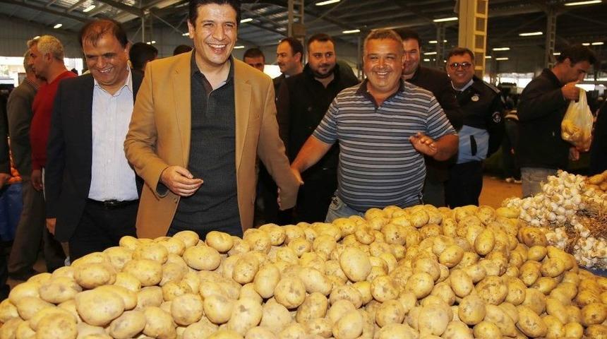 Başkan Gen&ccedil;, Pazarcı Esnafıyla Buluştu