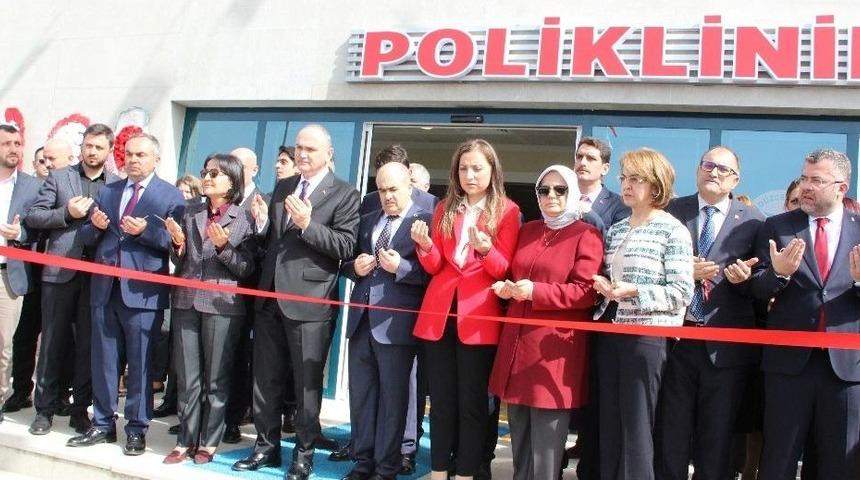 Bakan &Ouml;zl&uuml;: &ldquo;&uuml;lkemizi 2023 Hedefine Ulaştıracak En B&uuml;y&uuml;k Arg&uuml;man Sanayidir&rdquo;