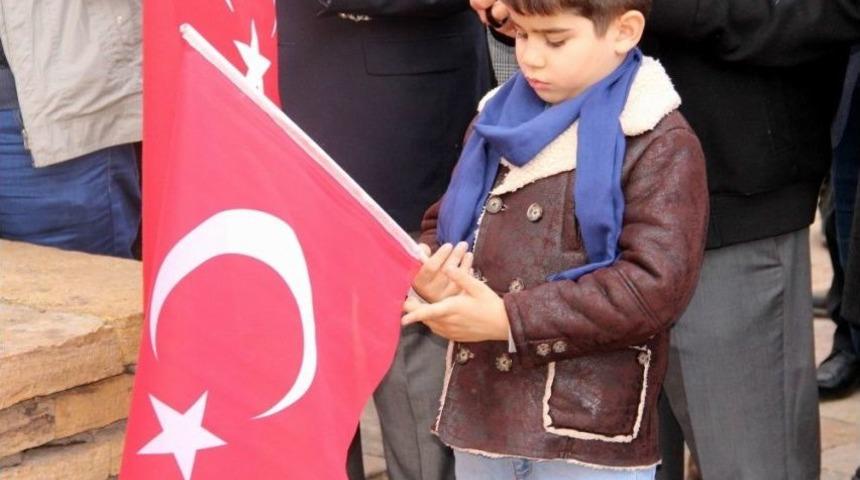 Sivas&rsquo;ta Şehitlere Saygı Y&uuml;r&uuml;y&uuml;ş&uuml;
