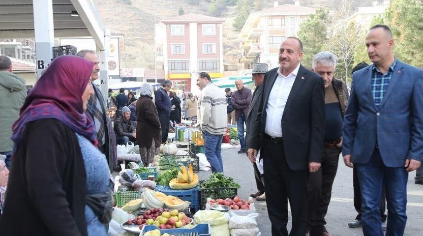 Başkan Duruay Pazar Esnafını Ziyaret Etti