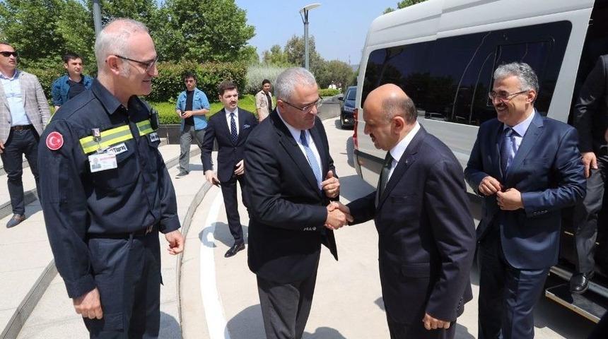 Başbakan Yardımcısı Işık Aliağa&rsquo;da