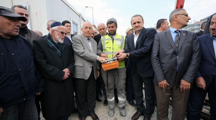 Başkan Yaşar, 2 Bin Kişilik Caminin Temelini Attı