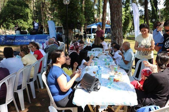 Aydın Büyükşehir Belediyesi, Çölyak Hastalarıyla Buluştu