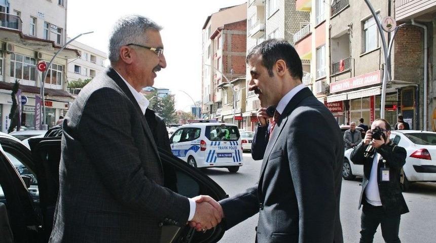 Vali Kılı&ccedil; Sungurlu&rsquo;da İncelemelerde Bulundu