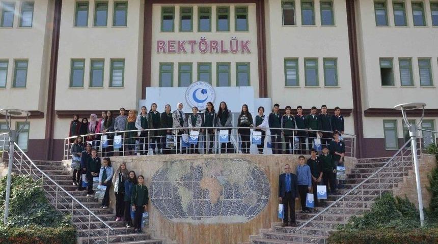 Fatih Anadolu Lisesi Öğrencileri Adıyaman Üniversitesini Gezdi