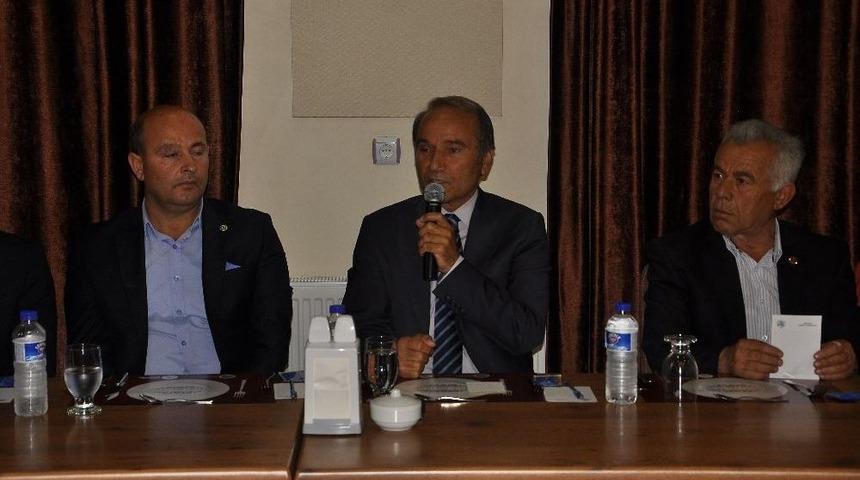 Arguvanlı Muhtarlar Sorunlarını Dile Getirdi