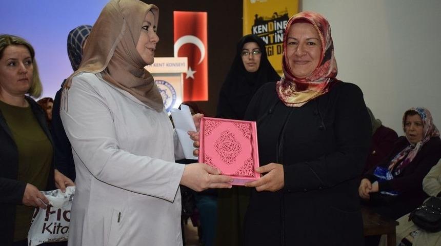 Sağlıklı Kilo Veren Kadınlar Ödüllendirildi