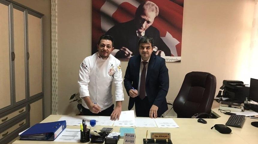 Sekt&ouml;r-okul İşbirliğinin Geliştirilmesi Protokol&uuml;