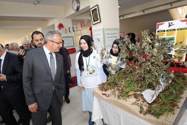 Başkan Köşker’den 5. Sınıflara Karne Hediyesi