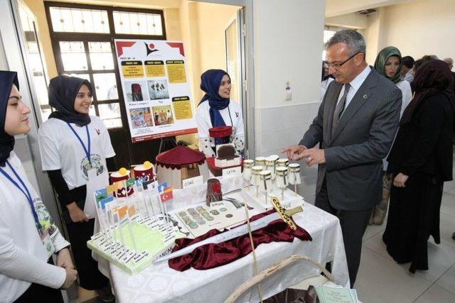 Başkan Köşker’den 5. Sınıflara Karne Hediyesi