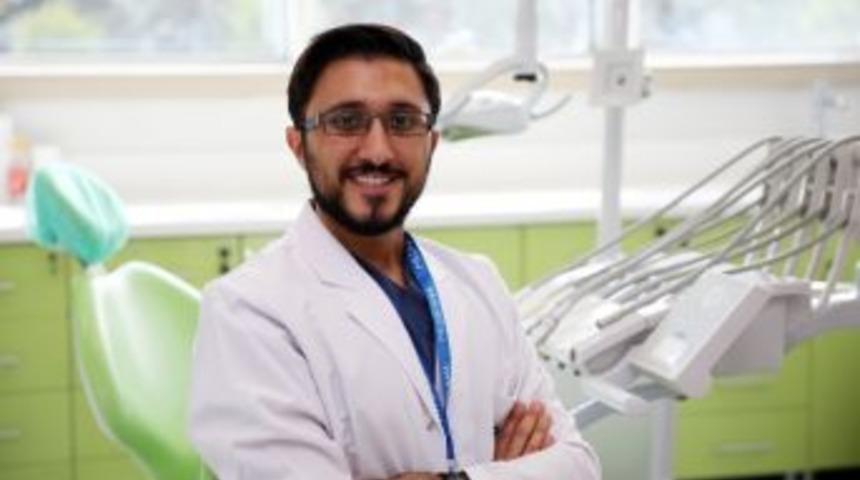 Diş Hekimi Dt. Ak&ccedil;akaya: "diş Bakımı Bebeklikte Başlamalıdır"