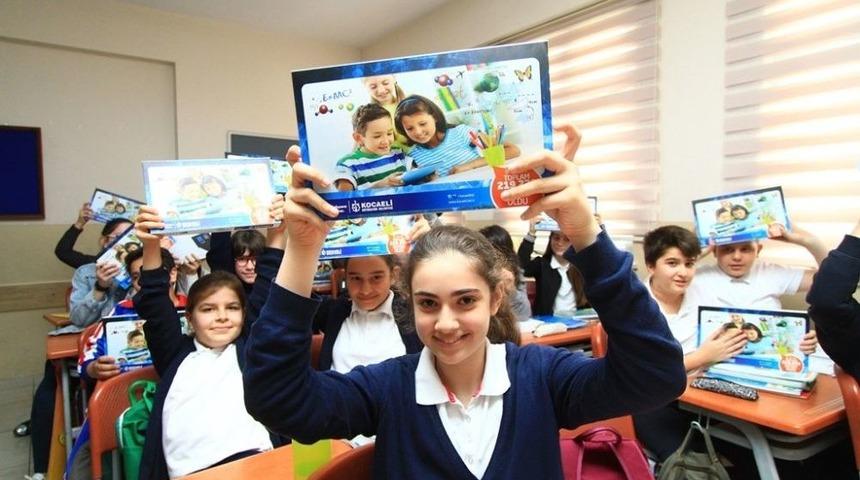 Kocaeli B&uuml;y&uuml;kşehir Belediyesi İle Bir Nesil Bilgisayarla Yetişiyor